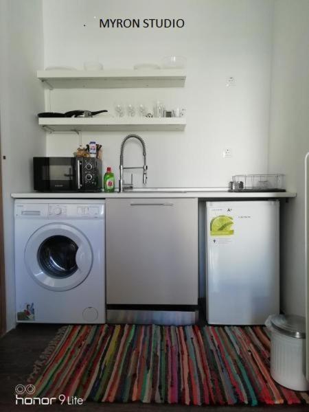 Myron Apartments Athen Eksteriør bilde
